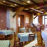 Cristina Hotel 4*