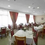 Cristina Hotel 4*