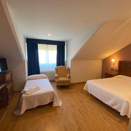 克里斯蒂娜酒店 4* 诺伦纳