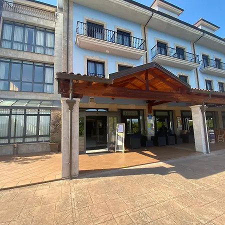 Cristina Ξενοδοχείο 4*