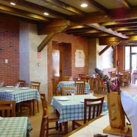 Cristina Ξενοδοχείο 4*