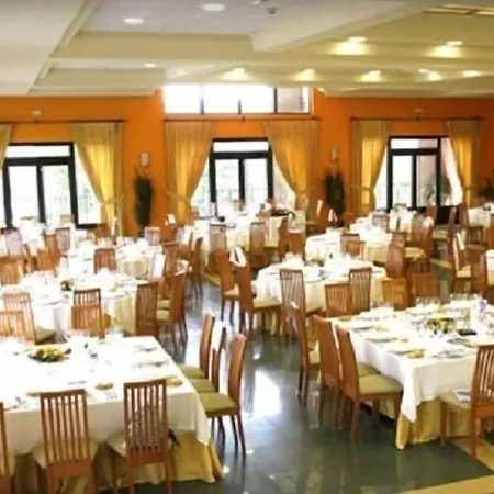 克里斯蒂娜酒店 诺伦纳