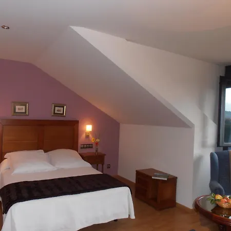 克里斯蒂娜酒店 4* 诺伦纳