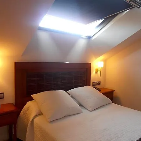 Cristina Hotel