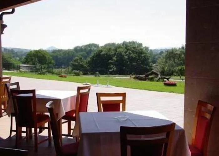 Hotel Cristina Noreña